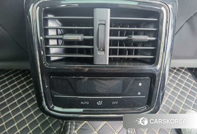 Volkswagen Passat PHEV id 4260126 из Китая 24