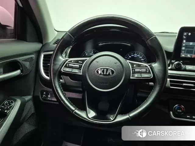 Kia Seltos id 3374311 из Кореи 15