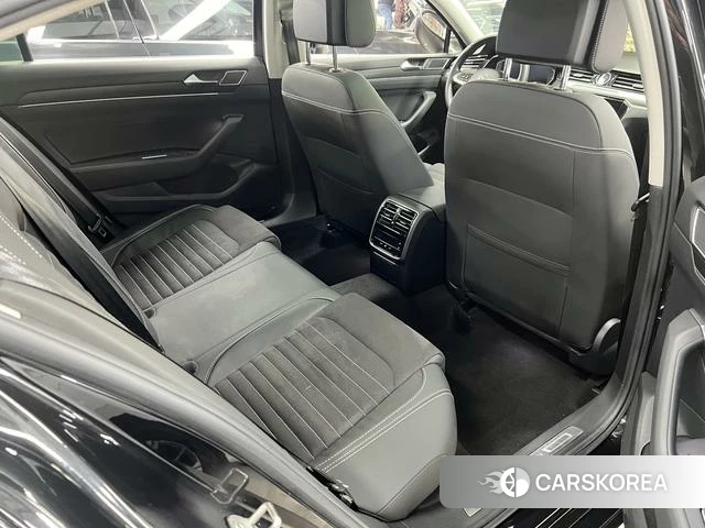 Volkswagen Magotan 2021 Черный из Китая, фото 6
