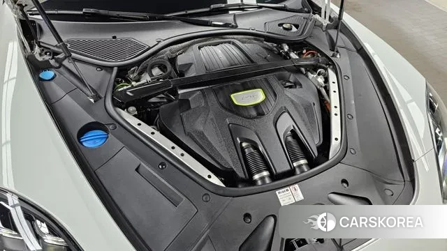 Porsche Panamera (971) id 3754434 из Кореи 16