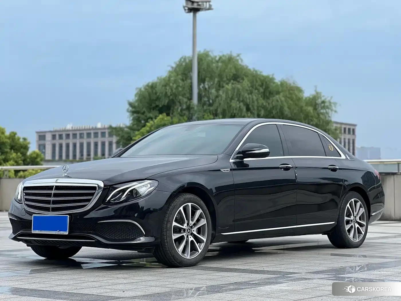 Mercedes-Benz E-Class id 4546673 из Китая 10