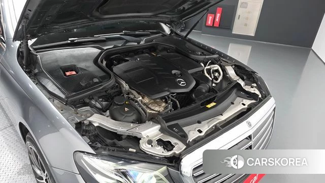 Mercedes-Benz E-Class W213 id 4595376 из Кореи 16