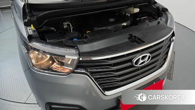 Hyundai The New Grand Starex id 4694182 из Кореи 26