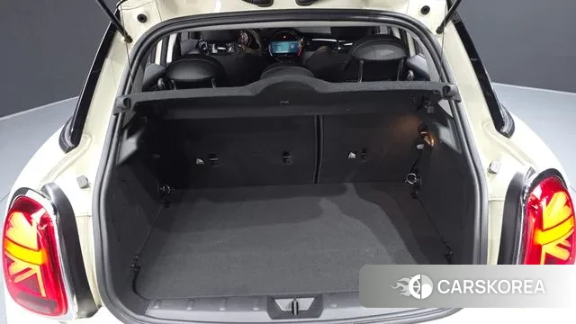 Mini Cooper id 3213020 из Кореи 16