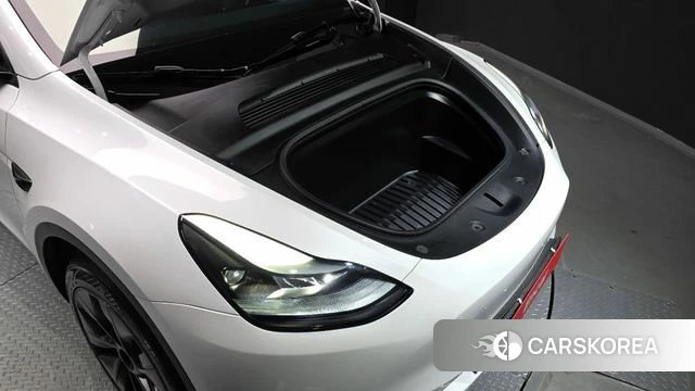 Tesla Model Y id 4442358 из Кореи 16