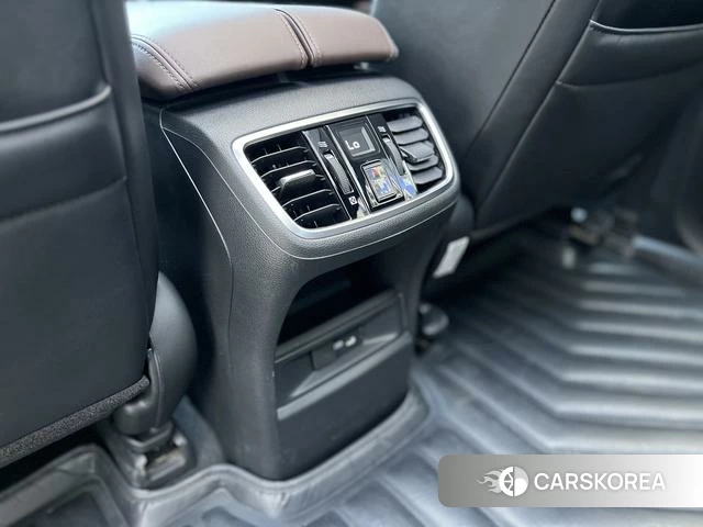 Honda UR-V id 4261666 из Китая 28