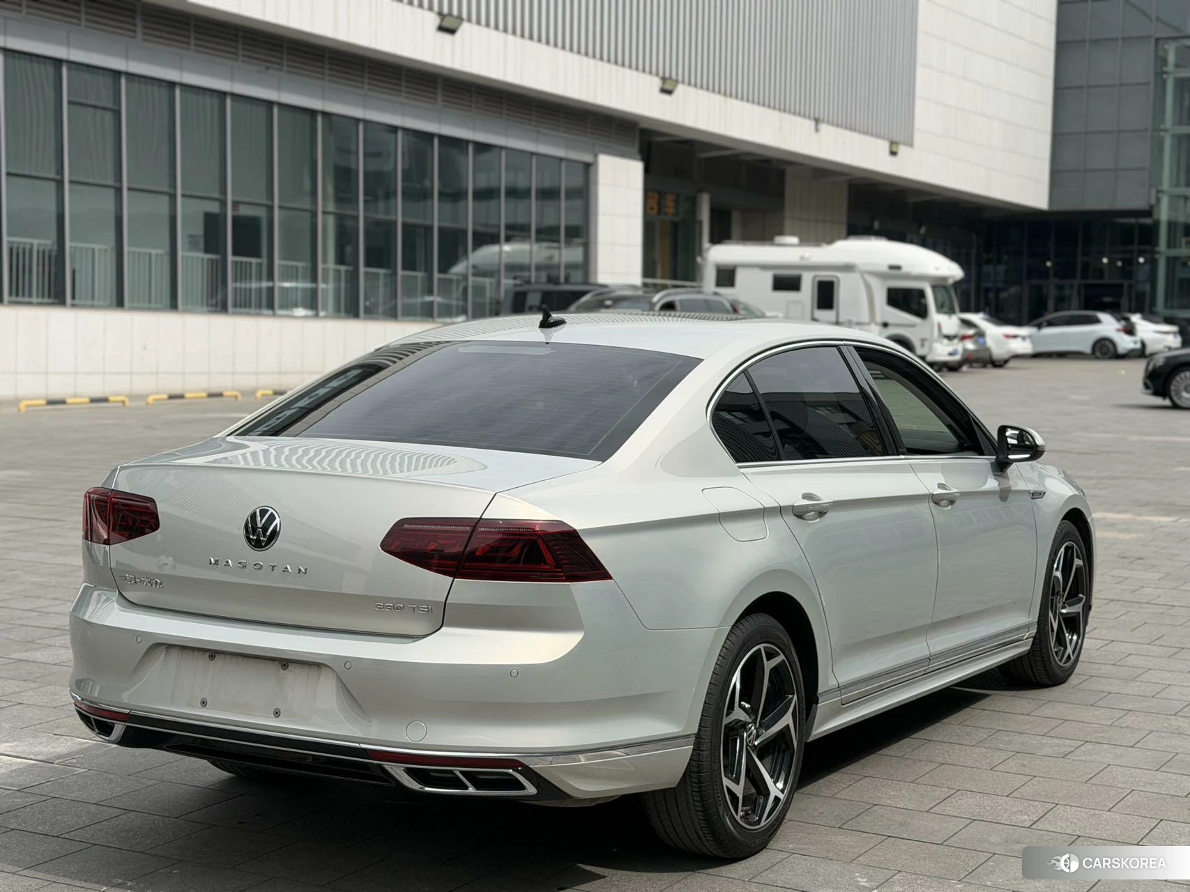 Volkswagen Magotan id 4421050 из Китая 7