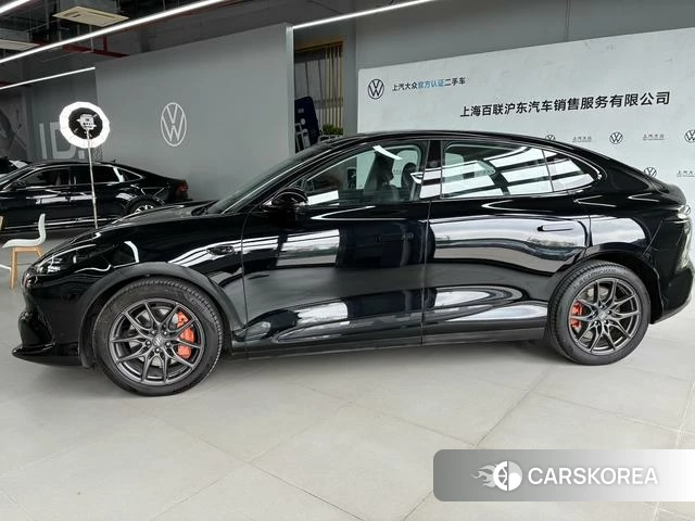 Zhiji Automobile Zhiji LS6 id 4239478 из Китая 12