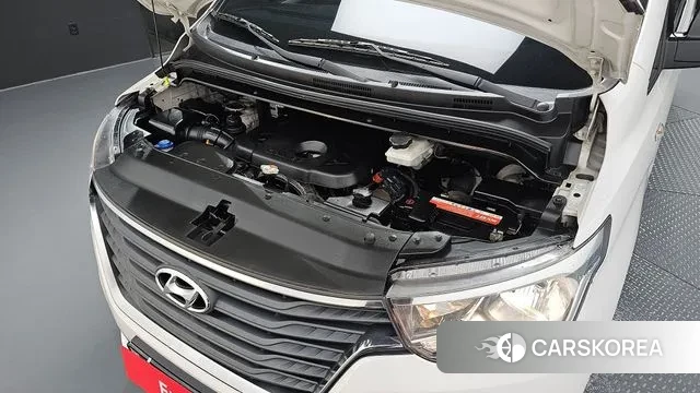 Hyundai The New Grand Starex id 3350947 из Кореи 16