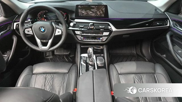 BMW 5 Series (G30) id 4708279 из Кореи 27