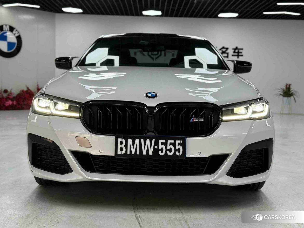 BMW 5 series 2022 Белый из Китая, фото 6