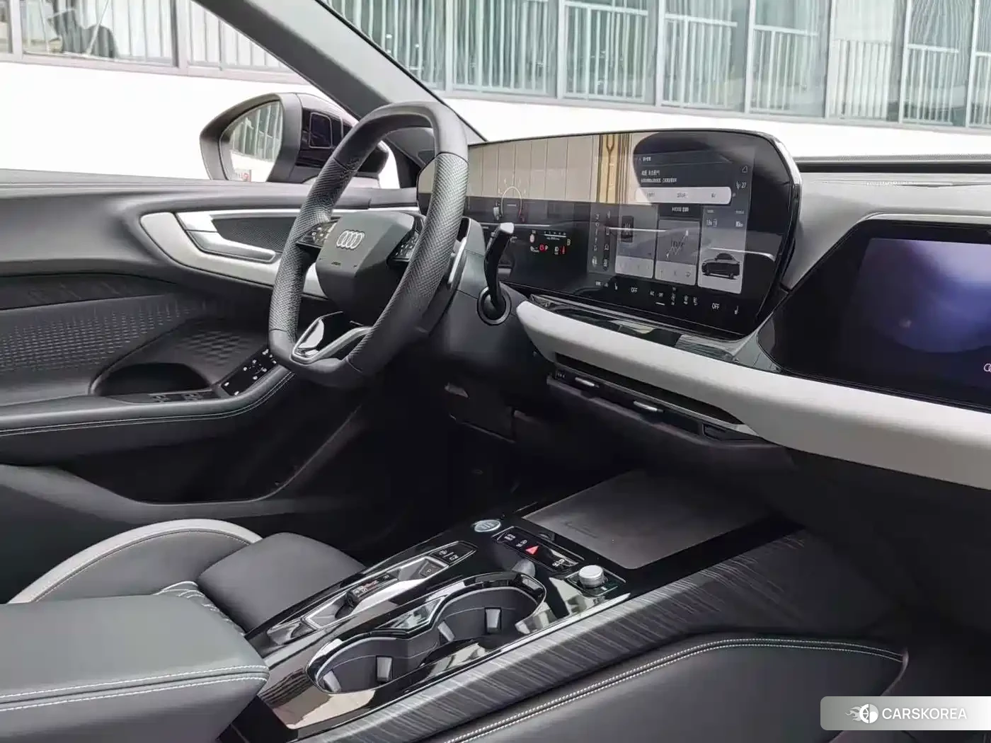 Audi A5L id 4629665 из Китая 10