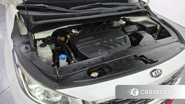 Kia The New Carnival id 4269350 из Кореи 16