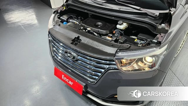 Hyundai The New Grand Starex id 4285086 из Кореи 16