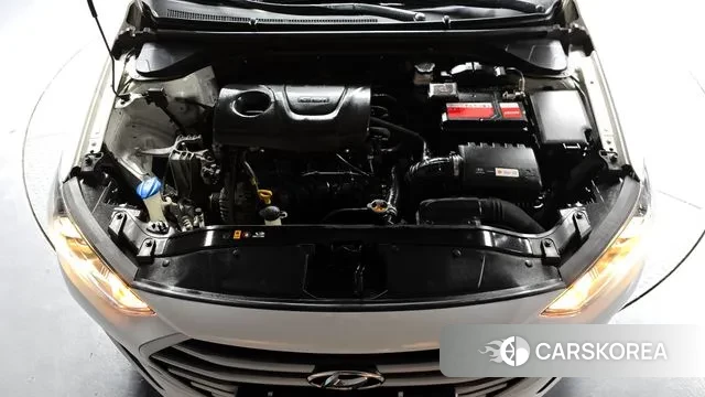 Hyundai Avante AD id 3162004 из Кореи 16