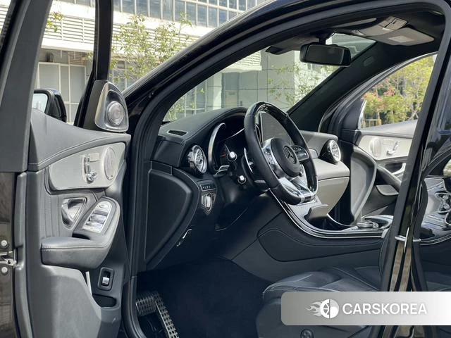 Mercedes-Benz GLC Coupe AMG id 4222312 из Китая 18