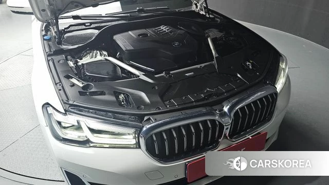 BMW 5 Series (G30) id 3838619 из Кореи 16