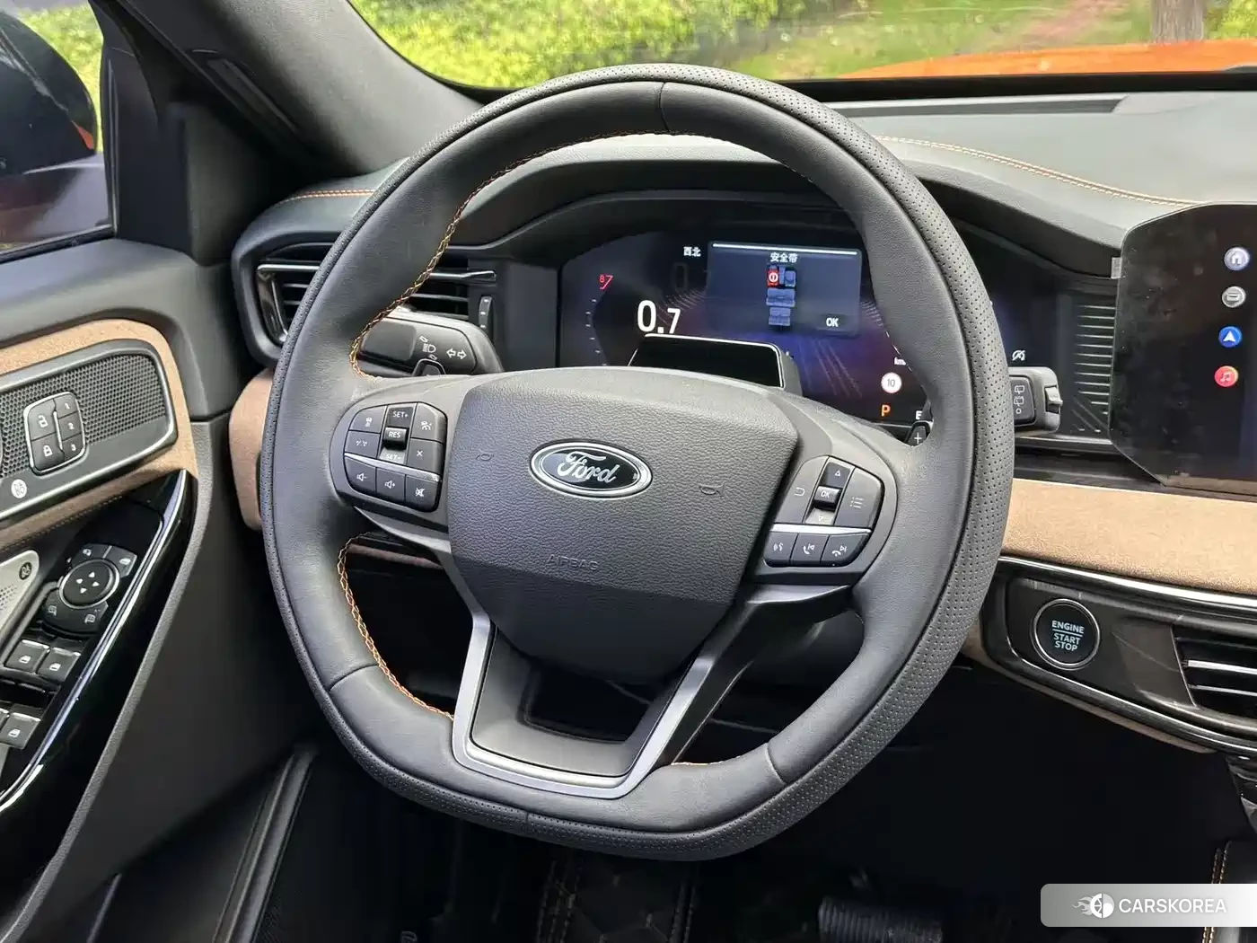 Ford Explorer id 4599590 из Китая 24