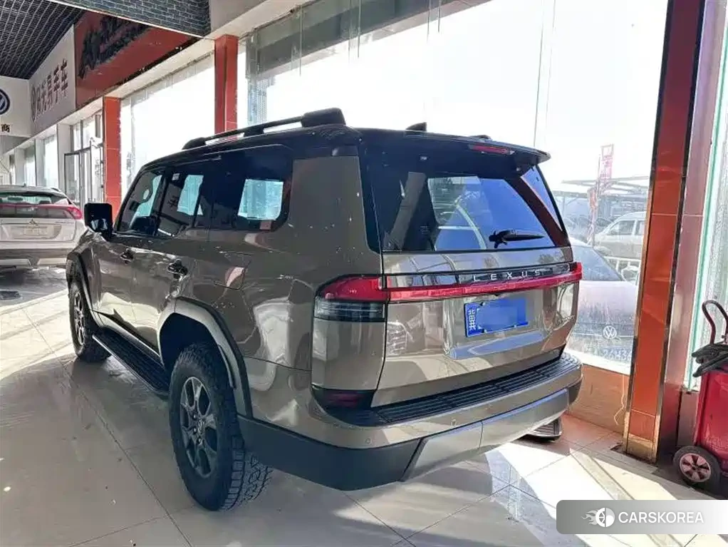 Lexus GX 2024 Yellow/orange из Китая, фото 6