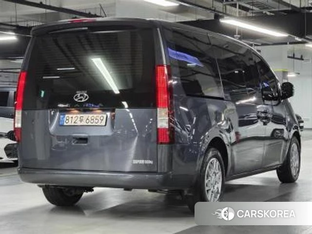 Hyundai Staria id 4567256 из Кореи 14