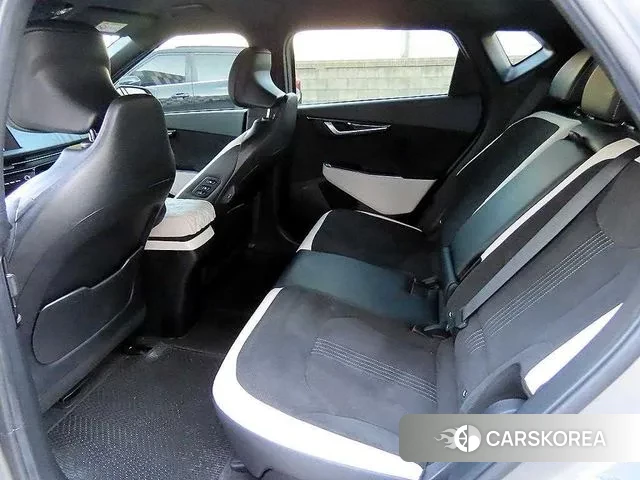 Kia EV6 id 3732731 из Кореи 16