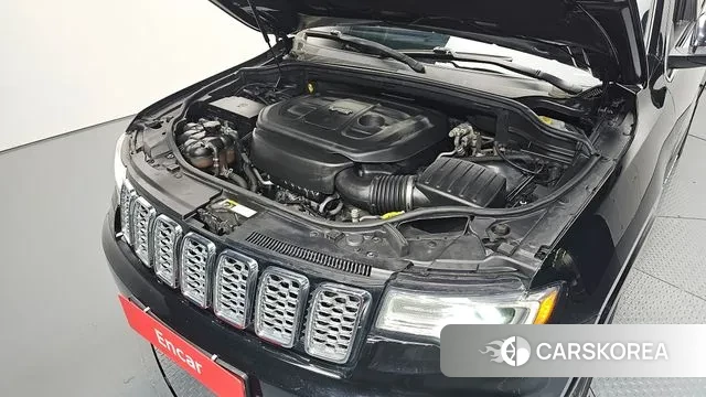 Jeep Grand Cherokee id 3666690 из Кореи 16