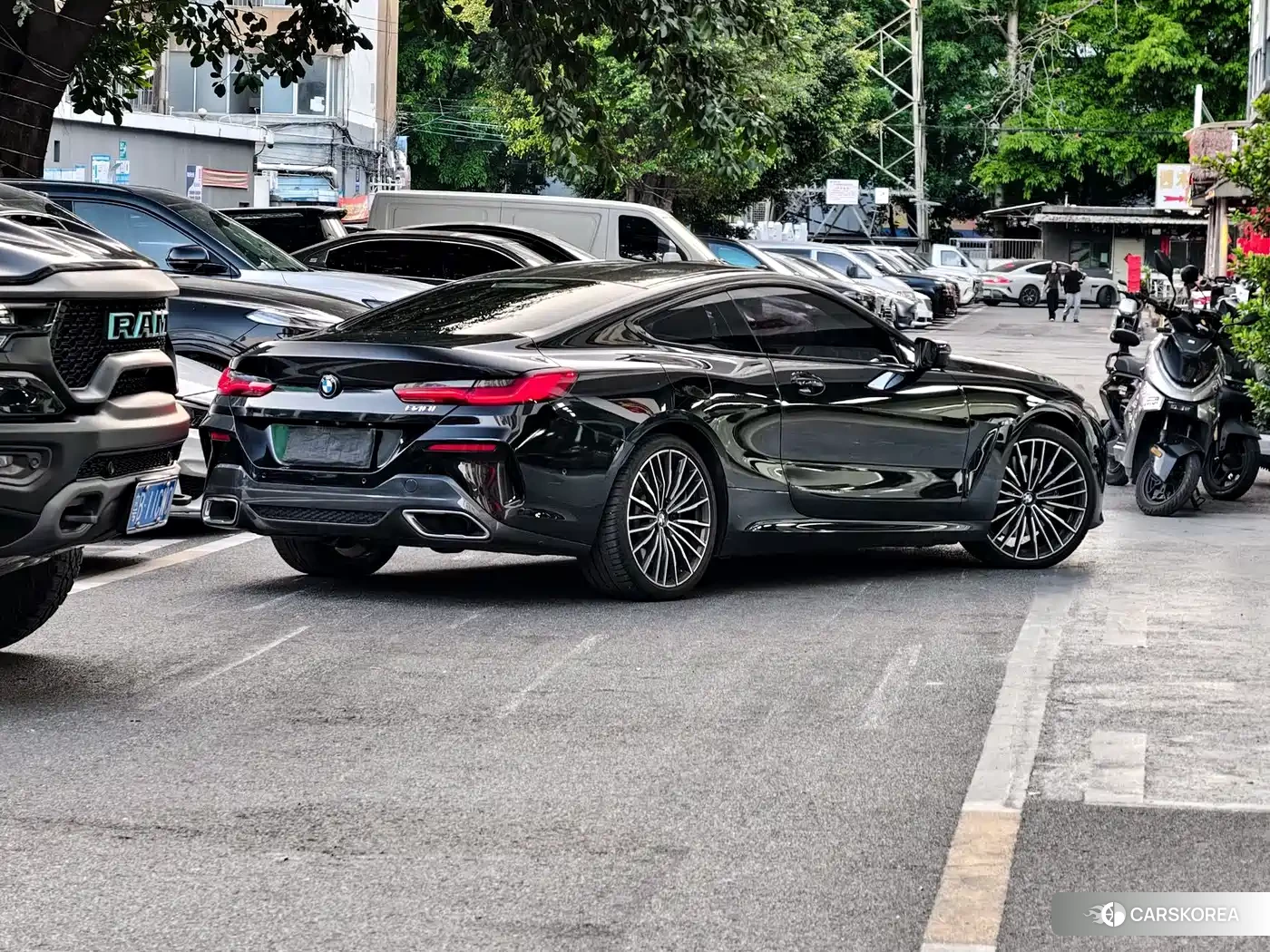 BMW 8 series 2020 Черный из Китая, фото 6