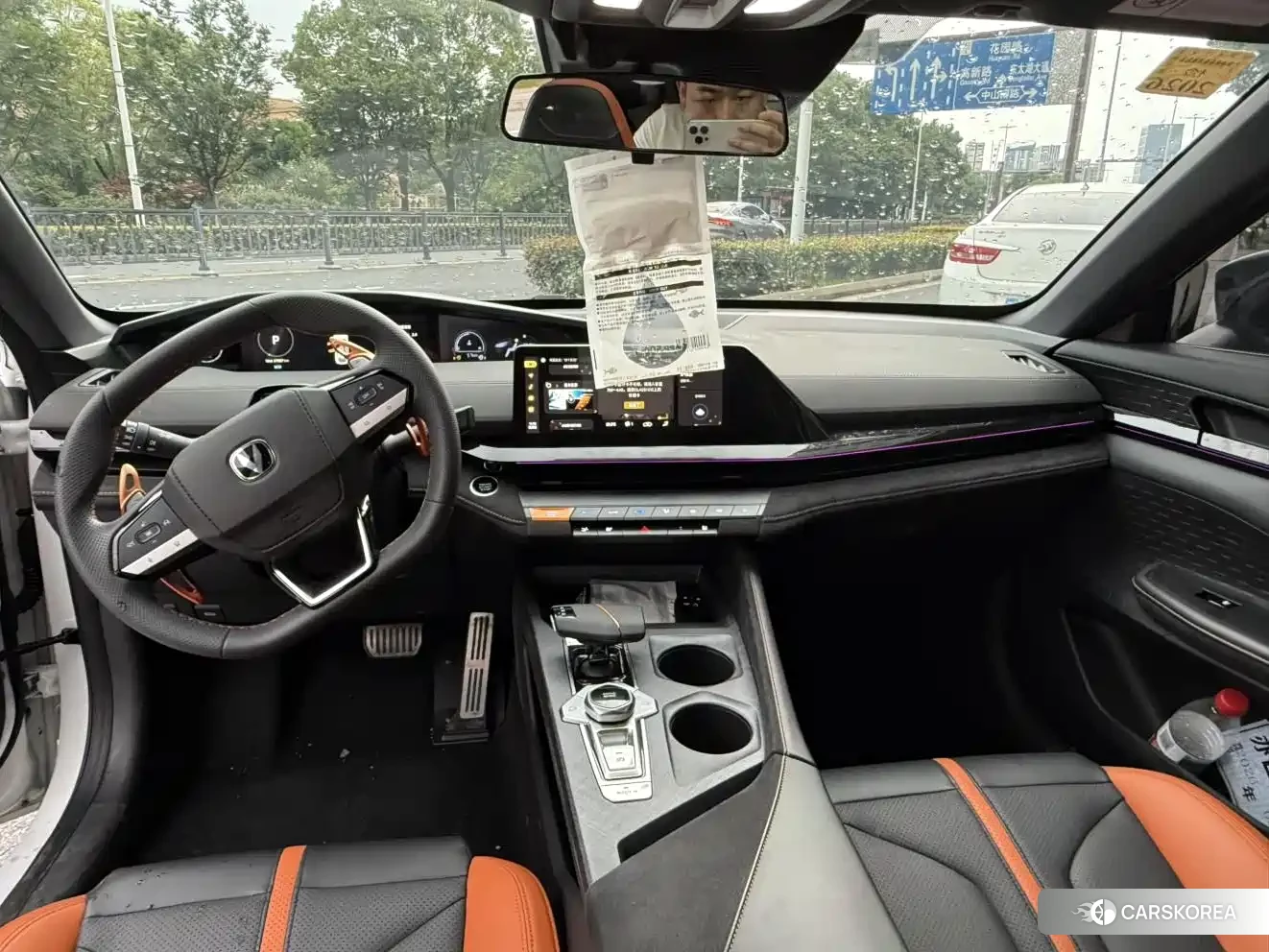 Chang'an Changan UNI-V 2024 Белый из Китая, фото 6