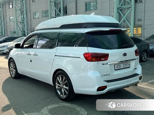 Kia The New Carnival id 3429200 из Кореи 14