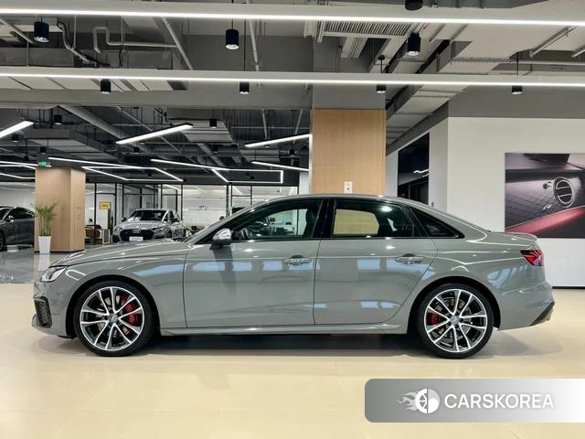 Audi S4 id 4260200 из Китая 12