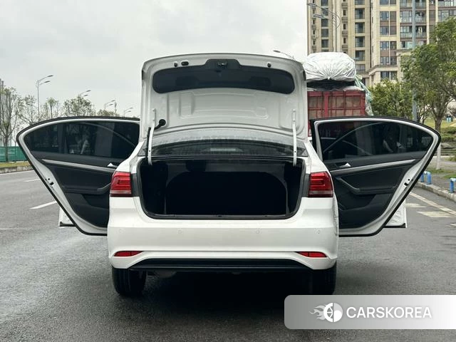 Volkswagen Lavida id 4256113 из Китая 19
