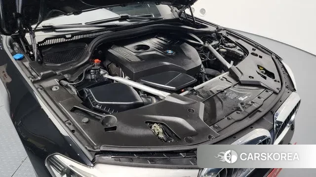 BMW 5 Series (G30) id 3484854 из Кореи 16