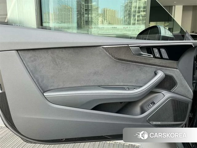 Audi RS 5 id 4336267 из Китая 13