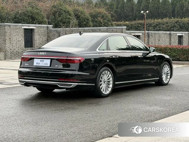 Audi A8 2021 Черный из Китая, фото 6