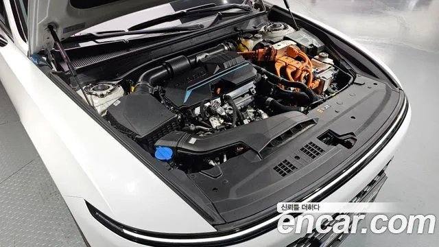 Hyundai Grandeur Hybrid (GN7) id 2867892 из Кореи 16