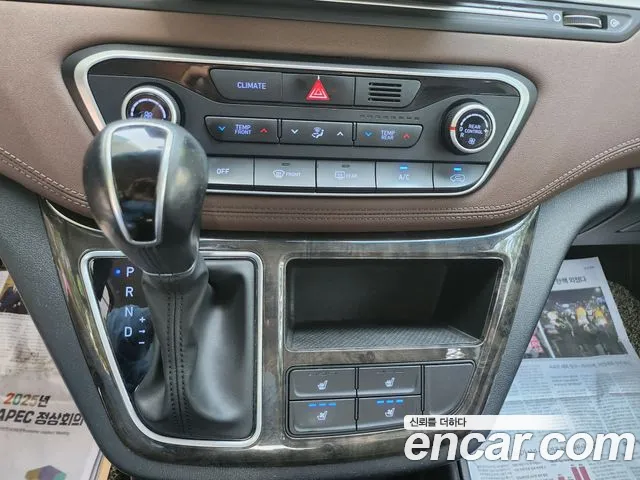 Hyundai The New Grand Starex id 2683787 из Кореи 16