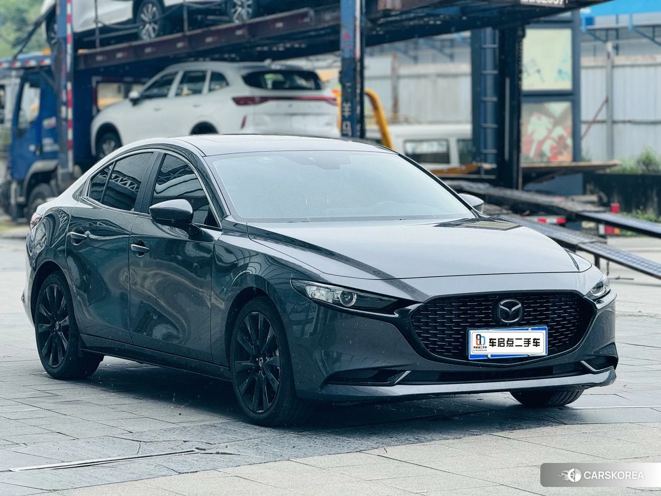 Mazda 3 2021 Темно-серый из Китая, фото 6