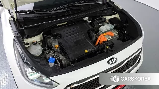 Kia Niro id 2977323 из Кореи 16