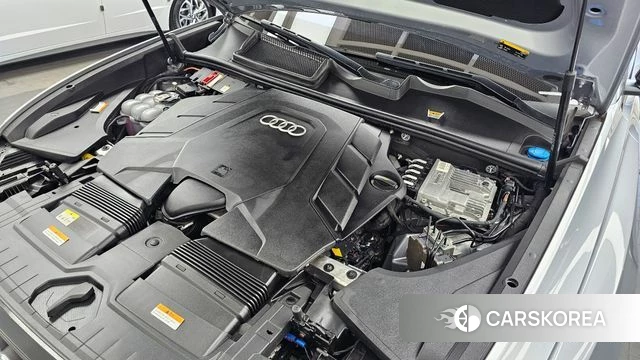 Audi Q8 (4M) id 4293631 из Кореи 31