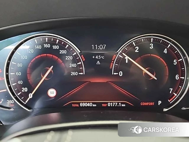 BMW 5 Series (G30) id 3820824 из Кореи 15