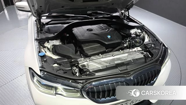BMW 3 Series (G20) id 4573875 из Кореи 30
