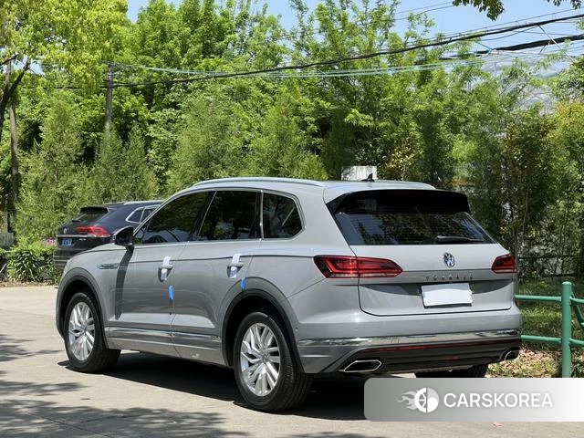Volkswagen Touareg id 4211570 из Китая 18