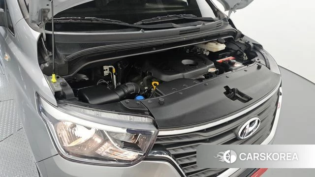 Hyundai The New Grand Starex id 4362597 из Кореи 16
