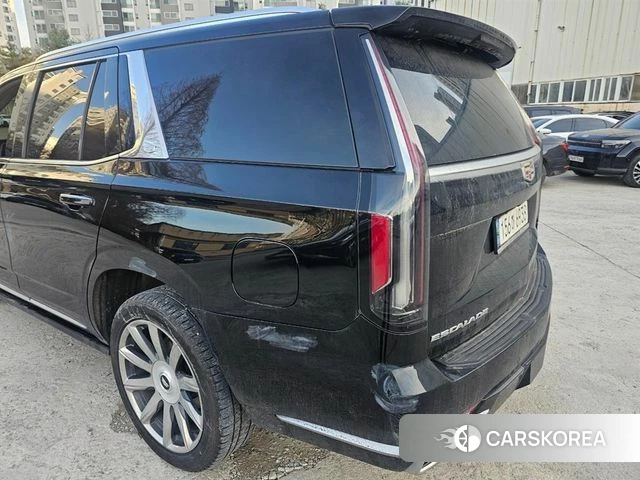 Cadillac Escalade 5th Generation 2022 Черный из Кореи, фото 6
