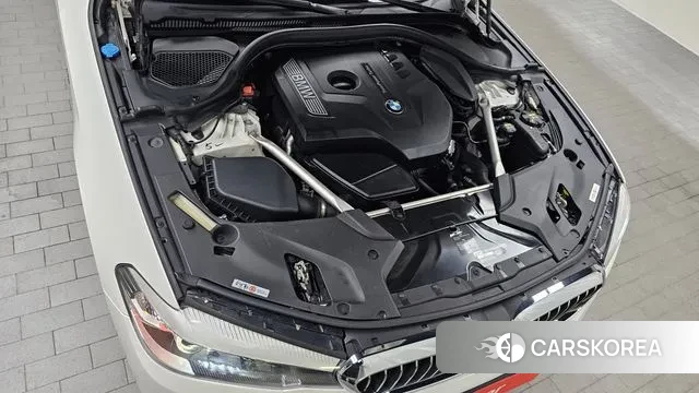 BMW 5 Series (G30) id 2986687 из Кореи 16