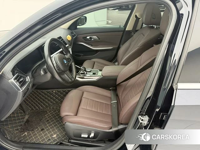 BMW 3 series 2021 Черный из Китая, фото 6