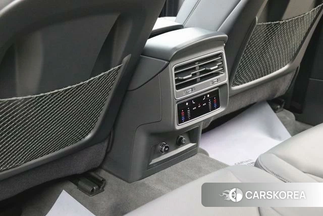 Audi Q7 id 4271921 из Китая 30