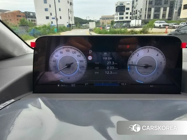 Hyundai Staria 2025 Белый из Кореи, фото 6