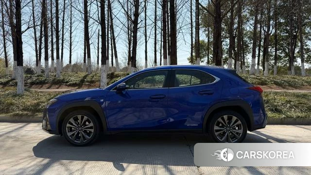 Lexus UX id 4242076 из Китая 16
