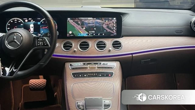 Mercedes-Benz E-Class W213 2021 Черный из Кореи, фото 6